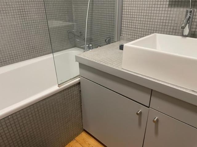 Duplex Dernier Etage Avec Terasse A Deux Pas De La Grand Place Apartment Brüssel